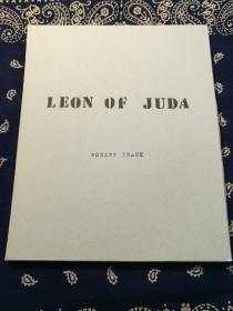 Robert Frank:《Leon of Juda》
罗伯特·弗兰克：《犹大之狮》(英文原版摄影画册，书不厚)