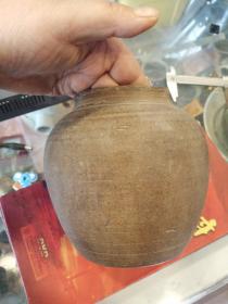 老物件，里头带釉，外头无釉，有点意思，包真包老。