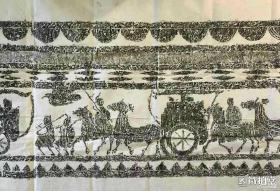 汉代画像石原拓拓片:缉盗图原拓拓片

镇馆之宝——徐州画像石博物馆——缉盗图，全长图8米，汉画像石原拓拓片，保证原拓拓片《缉盗荣归图》尺幅巨大，生动精美，堪称汉画像精品中的精品，