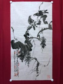 书画10839，著名画家【周仁辉、何俊德】花鸟画，紫藤小鸟