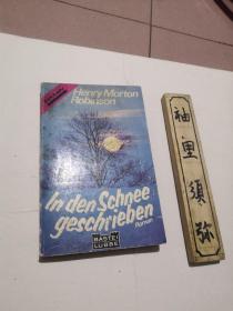 IN  den Schnee geschrieben