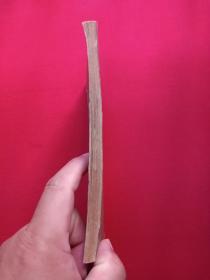 《少年维特的烦恼》1981年11月1版1983年10月3印（歌德著，杨武能译，人民文学出版社，有印章：儒夷藏书、新华书店广州）