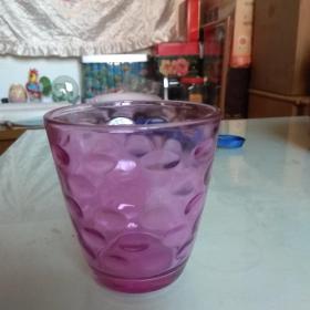 怀旧收藏一七八十年代紫萝兰色玻璃水杯(直径0.85cm高0.90cm)