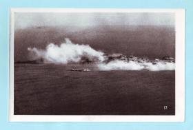 早期黑白新闻照--二战场景，轰炸，长20.9厘米，宽13.7厘米