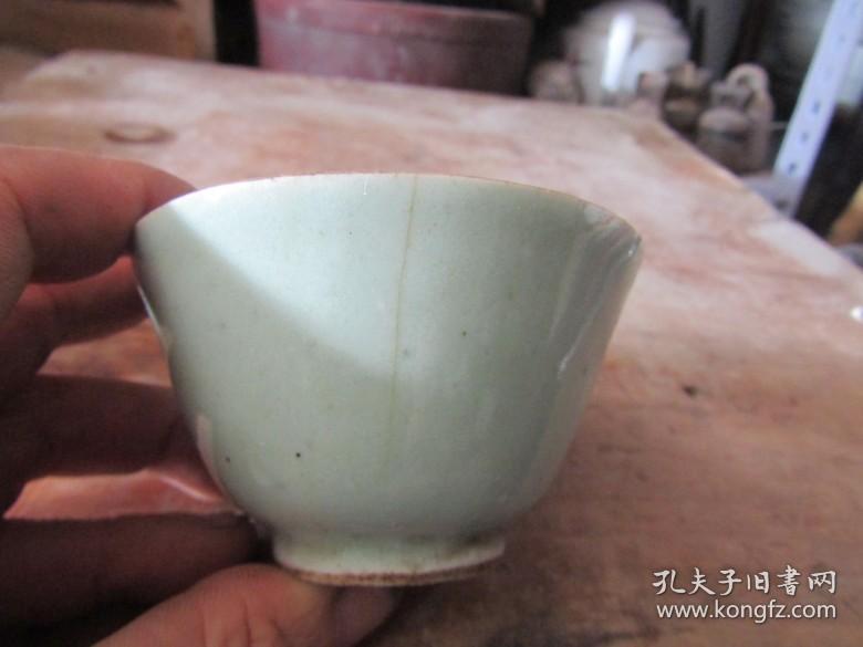 豆青釉老茶杯0