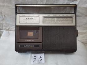 GRUNDIG 根德 RR120 手提式磁带录音机