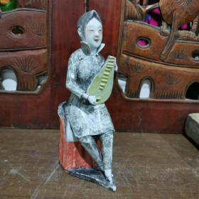 弹琵琶的小脚女人瓷塑