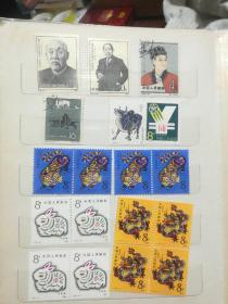 邮票一本出售（有170多枚品相好的）开国一周年纪念 北海 蔡伦 太平天国 水浒传 中国古代神话  朱德 叶剑英 贺龙 等……
