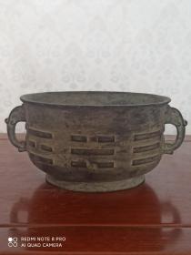 古玩收藏  铜器  铜香炉  尺寸长宽高:18/14/8厘米  重量:2.8斤