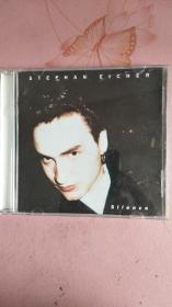 STEPHAN EICHER  SILENCE 1987年法国首版CD
碟片有使用痕迹，不影响播放，特价出。
IFPI 0298