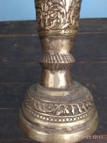 民国铜器镀银纯手工锤揲花卉赏瓶（花插）一对