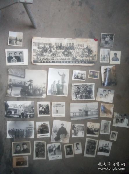 1958年安徽医学院毕业合影长照片，，一家人的一批东西。
