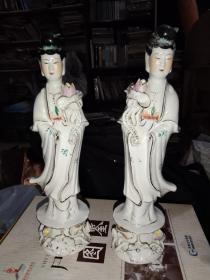 早期观音白瓷粉彩一对品好  工艺好完整