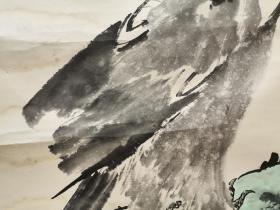 深圳市时代书画院副院长,深圳市美术家协会会员孟伟 绘雄鹰图    “万里雄风 孙雨平先生雅正 孟伟敬赠 丁丑年于北京 国伟画” 
画芯67×67厘米  【已装裱】