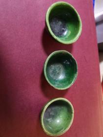 陶瓷绿釉小碗