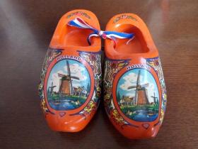【摆件收藏】—— 荷兰 木鞋 一对（橙色）干干净净已清洗！