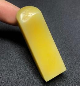 标本级老性青田菜花黄原皮素章