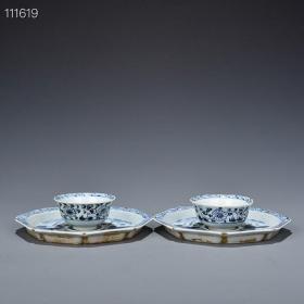 元青花莲池鸳鸯纹盏托茶盏