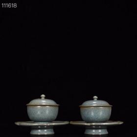 宋汝窑天青釉盏托
