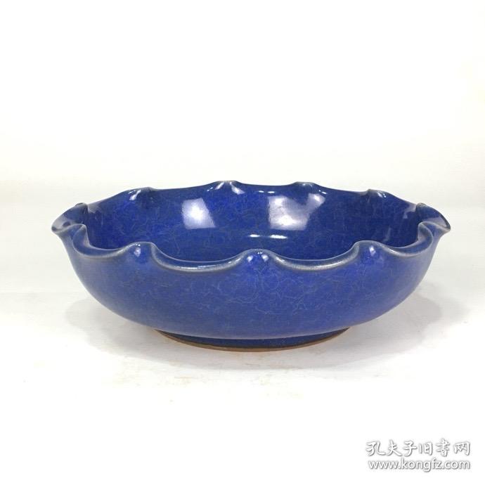 宋官窑冰裂纹荷口水洗