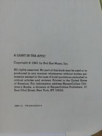 A Light in the Attic：阁楼上的灯光