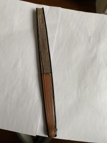 清代大漆嵌螺钿扇骨一把（泥金扇面白送）长28.6厘米