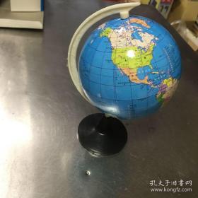 地球仪 渤海牌地球仪 （直径10.6cm）全塑料底（批发零售）