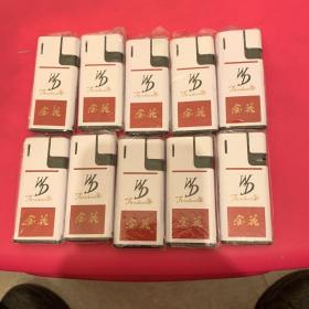打火机（印有五朵金花烟标）