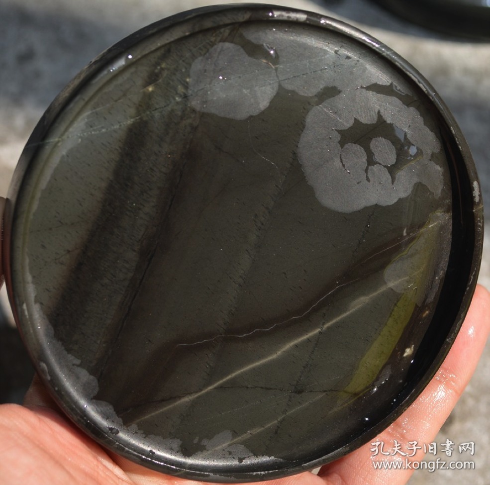 歙硯；龍尾山老坑金星坑眉紋金星龜甲