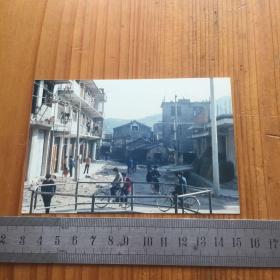 八九十年代 温岭县温峤镇温岭街写真一枚 好像是水池