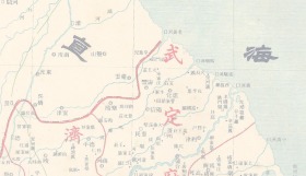 光绪三十一年（1905年）《山东省地图》（原图高清复制）,(山东武定府济南府临清东昌泰安曹州兖州济宁沂州青州胶州莱州登州青岛烟台威海招远昌邑潍坊寿光临淄利津滨州德州禹城历城运城曹县滕州莒县沂水蒙阴日照诸城莱芜临朐即墨曲阜嘉祥东阿阳谷巨野高唐聊城馆陶博平老地图老地名），图名为《山东省》，图中包含很多山东省旧县名，现在很多旧县地名已经发生了变化。请看府界。山东省地理地名历史变迁地图史料。裱框后，风貌好