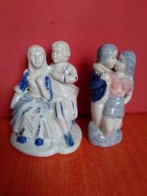 情侣/青年男女 人物瓷器摆件 2件合售 12*9*17厘米、6*6*16厘米