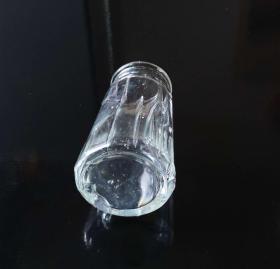 民国时期小玻璃瓶一枚
