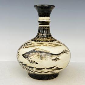 宋代磁州窑鱼纹花瓶