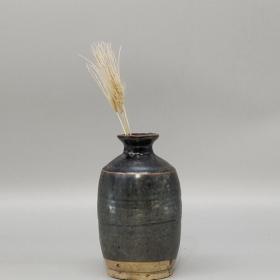 531清代磁州窑酒瓶