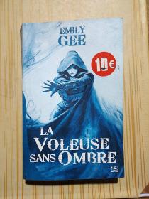 LA VOLEUSE SANS OMBRE 法文书