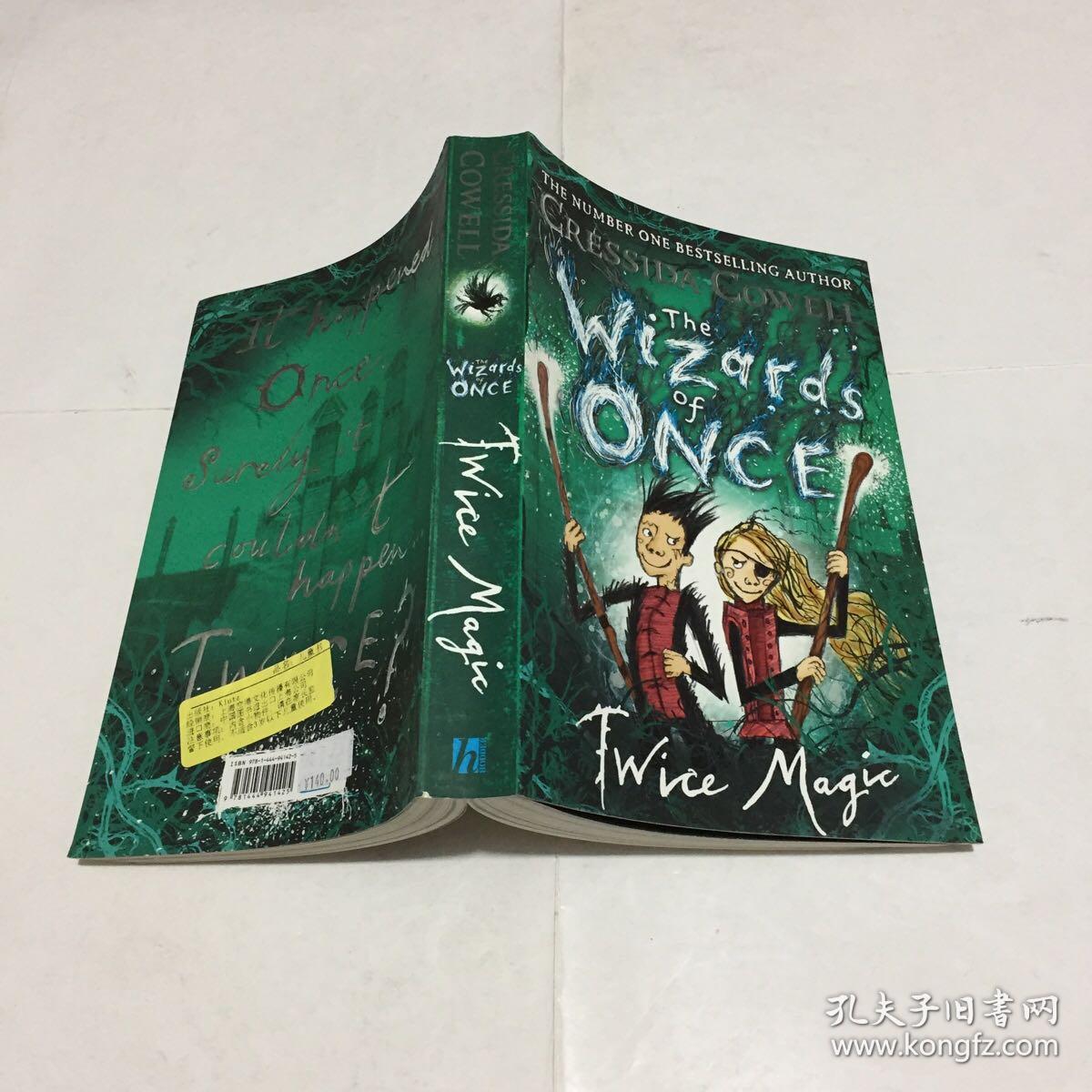 THE NUMBER ONE BESTSELLING AUTHOR  魔镜奇谭2双倍魔力英文原版The Wizards of Once Cressida Cowell  插图  大32开 库存书