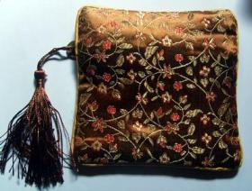 民族风丝绣刺绣女式 钱包 饰品包 零钱包 丝绸女包   （长11.5厘米， 宽11.5厘米）