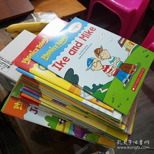 Phonics tales(24本合售见图)