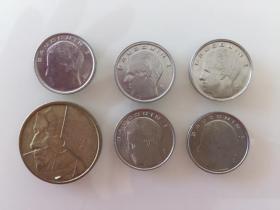 比利时法郎硬币6枚 (比利时使用欧元之前)   5比利时法郎1枚；1比利时法郎5枚  已经退出历史舞台的收藏纪念珍品