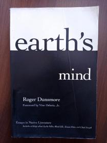 《Earth's Mind: Essays in Native Literature》
Roger  Dunsmore簽贈(zèng)