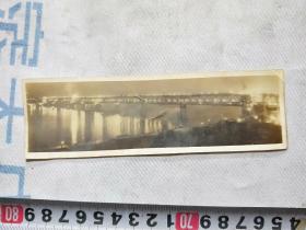 50年代建设中的武汉长江大桥