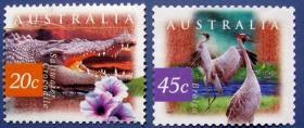 澳大利亚的鳄鱼和仙鹤2张--澳大利亚邮票--早期外国动物邮票甩卖--实拍--包真