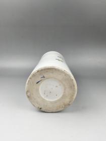 吴义盛作"枝上求友"粉彩花鸟帽筒单只