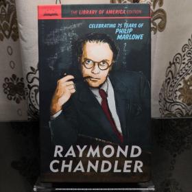 【BOOK LOVERS专享490元】Raymond Chandler 钱德勒集 含长篇小说、短篇小说等，比人人文库收录作品全 Library of America  至臻至美函套版 内含两册  美国文库 英文英语原版 美国作家最权威版本 当今装帧典范 布面封皮琐线装订 丝带标记 圣经无酸纸薄而不透保存几个世纪不泛黄