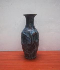 釉色很美的石湾瓷瓶