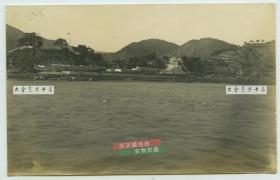 民国时期长江扬子江沿岸重庆到湖北段附近的城市江岸远眺老照片