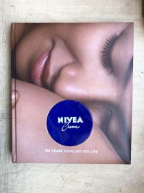 NIVEA：100 YEARS SKINCARE FOR LIFE（12开皮面硬精装，铜版纸彩印）