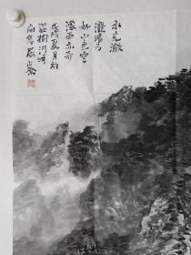 保真书画，当代山水画名家，孟占京四尺整纸山水画一幅136.5×69cm，孟占京，生于北京，现为中国美术家协会会员，师承著名画家程振国、龙瑞先生。荣宝斋山水画精英班学术主持，荣宝斋画院特聘画家。