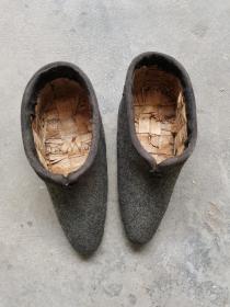 民国时期，手工小脚草鞋，长18公分